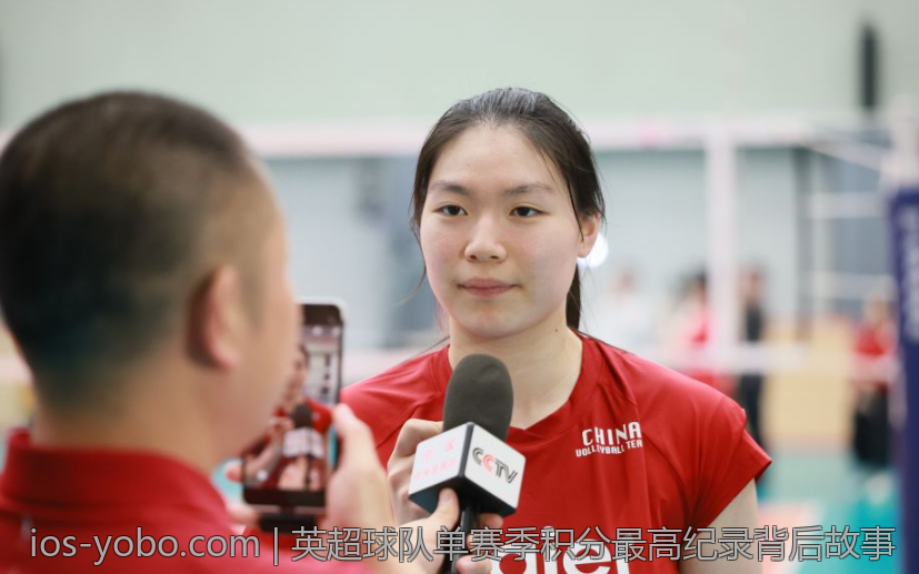 欧协联黑马球队逆袭奇迹：展现不屈精神创造奇迹纪录